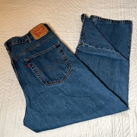 Levi's Other - Levi’s 550 Relaxed fit blue jeans 100% cotton denim size 40x30